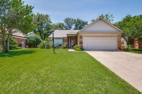 4445 Newport St, Grand Prairie, TX, 75052-3343 | Card Image