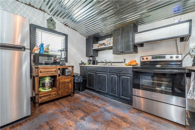 337 Whitestown Rd, House other with 3 bedrooms, 1 bathrooms and 6 parking in Butler PA | Image 14