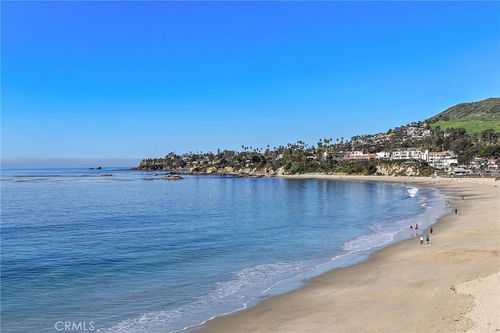 apt-15-609 Sleepy Hollow Ln, Laguna Beach, CA, 92651-2478 | Card Image