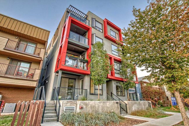 302 - 1734 11 Avenue Sw, Home with 3 bedrooms, 3 bathrooms and 1 parking in Calgary AB | Image 3