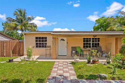 6233 Rodman St, Hollywood, FL, 33023-1840 | Card Image