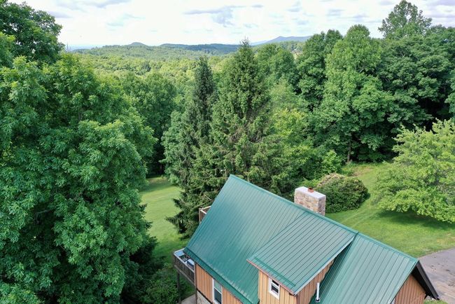 372 Mountain View Dr, House other with 3 bedrooms, 2 bathrooms and null parking in Fancy Gap VA | Image 26