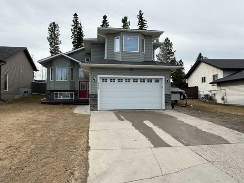 110 Muldoon Crescent, Hinton, AB, T7V0A1 | Card Image