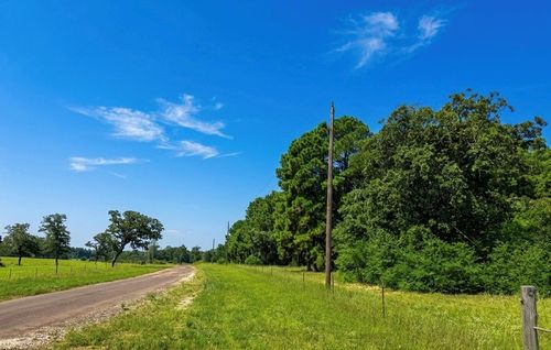 2447 Cr 261, Buffalo, TX, 75831 | Card Image
