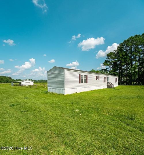 3231 Hudsons Crossroads Road, Greenville, NC, 27858 | Card Image