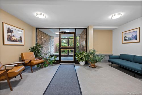 2jn-150 Draper Ln, Dobbs Ferry, NY, 10522-1009 | Card Image