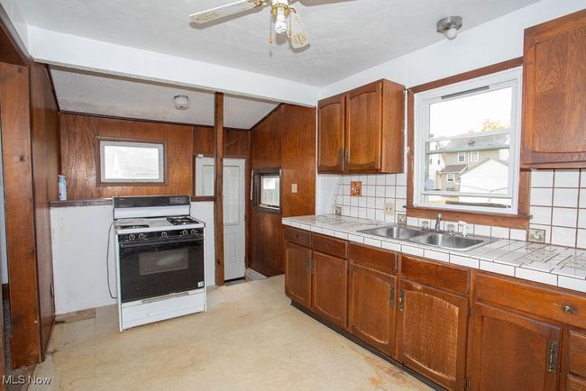 122 Wesley Ave, House other with 2 bedrooms, 1 bathrooms and null parking in Youngstown OH | Image 15