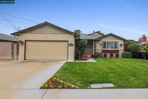 847 Ryan Ct, Concord, CA, 94518-2217 | Card Image