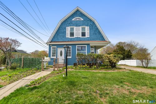 939 Nichols Ave, Stratford, CT, 06614-2665 | Card Image
