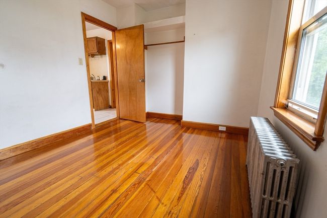 2 - 158 Main St, Condo with 3 bedrooms, 1 bathrooms and null parking in Quincy MA | Image 9