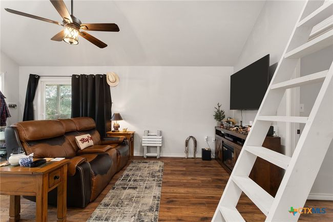 185 Yaupon Dr, House other with 2 bedrooms, 1 bathrooms and null parking in Sheridan TX | Image 14