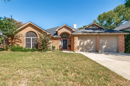 2608 Glenridge Dr, Flower Mound, TX, 75028-7523 | Card Image