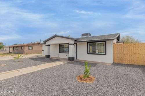 5823 S 34th Place, Phoenix, AZ, 85040 | Card Image