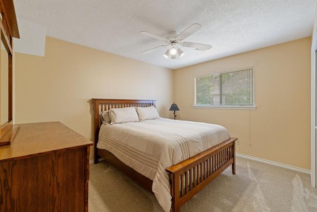 Bedroom #3 is comfortable and roomy. | Image 33
