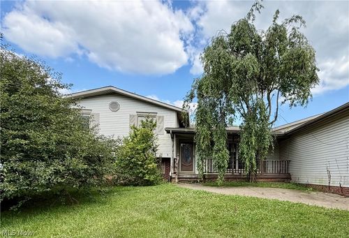 3330 Genoa Avenue Sw, Canton, OH, 44706 | Card Image