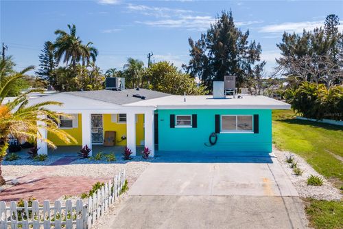 441 63rd St, Holmes Beach, FL, 34217-1535 | Card Image