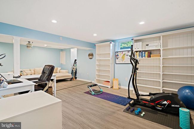 9220 Burnetta Dr, House other with 4 bedrooms, 4 bathrooms and null parking in ANNANDALE VA | Image 54