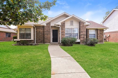 8004 Tulane Dr, Rowlett, TX, 75088-8513 | Card Image