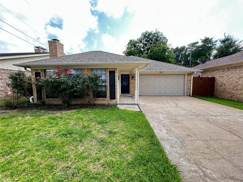 1728 Red Oak Cir, Sulphur Springs, TX, 75482-3635 | Card Image