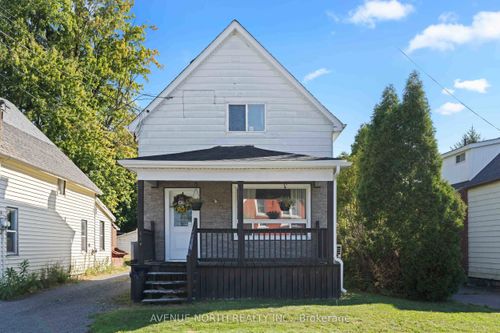 117 Bedford St, Cornwall, ON, K6J4B8 | Card Image