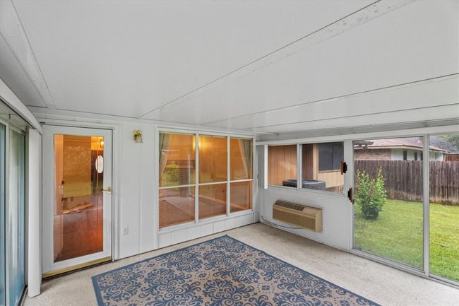 5211 Pimberton Ln, House other with 3 bedrooms, 2 bathrooms and 2 parking in Spring TX | Image 25