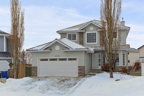 10791 Valley Springs Road Nw, Home with 5 bedrooms, 3 bathrooms and 4 parking in Calgary AB | Card Image