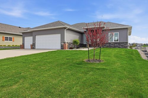 6726 Kingswood Ct, Sioux City, IA, 51106 | Card Image