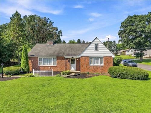 798 Krocks Ct, Allentown, PA, 18106-9722 | Card Image