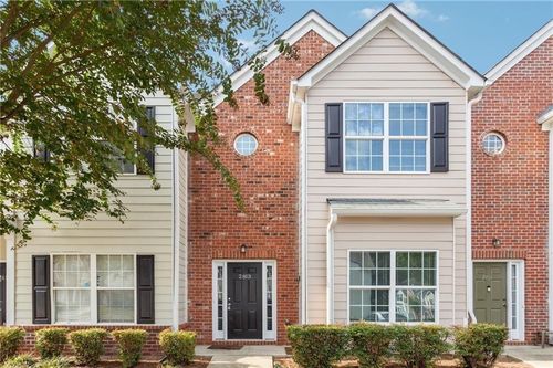 2755 Snapfinger Mnr, Decatur, GA, 30035-4166 | Card Image