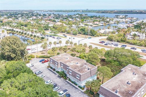 206-1901 Indian River Blvd, Vero Beach, FL, 32960-4263 | Card Image