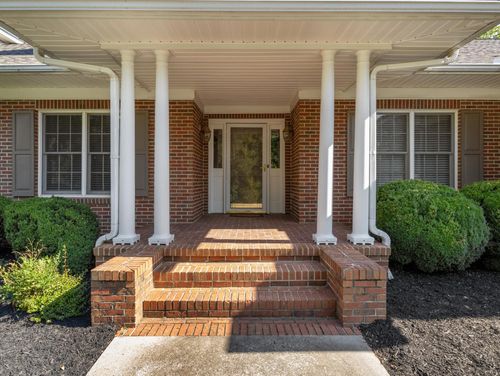 112 Linkside Dr, Taylors, SC, 29687-6610 | Card Image
