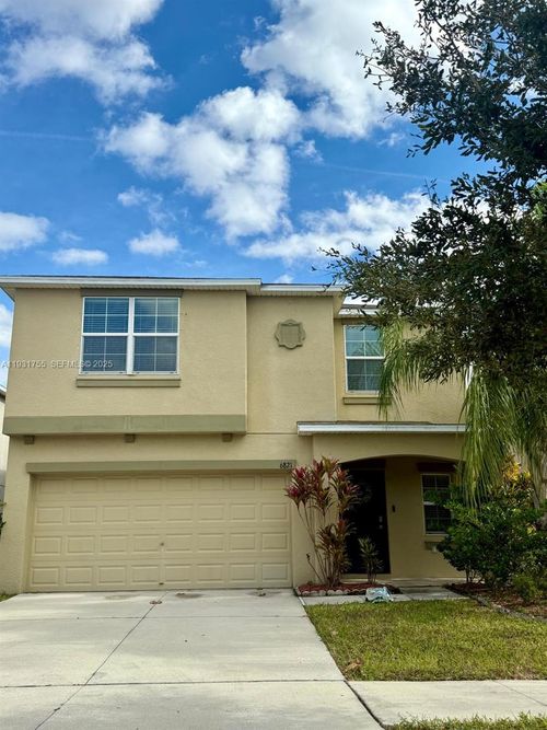 6821 Blue Moon Way, Sun City Center, FL, 33573-0137 | Card Image