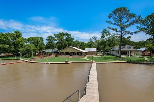 125 Island Park Dr, Gun Barrel City, TX, 75156-4287 | Card Image