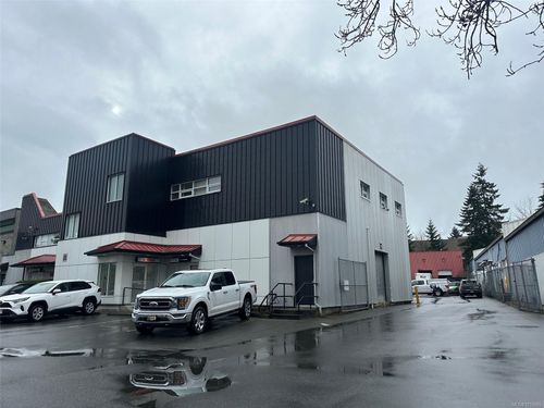 759 Vanalman Ave, Victoria, BC, V8Z3B8 | Card Image