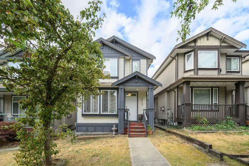 24113 102 Ave, Maple Ridge, BC, V2W2A2 | Card Image