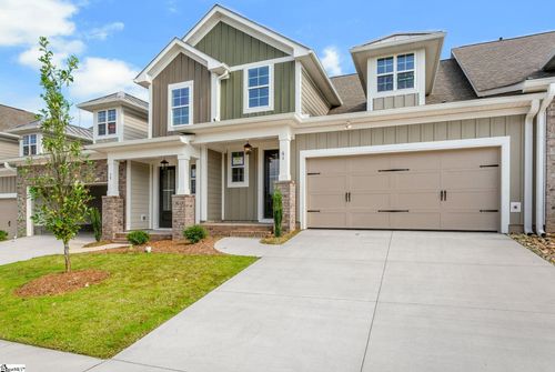 61 Hensley Rd, Greenville, SC, 29607-4798 | Card Image