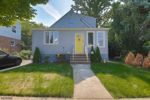 433 Ainsworth St, Linden, NJ, 07036-4101 | Card Image