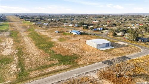 101 Gallant Fox, Sandia, TX, 78383-4059 | Card Image