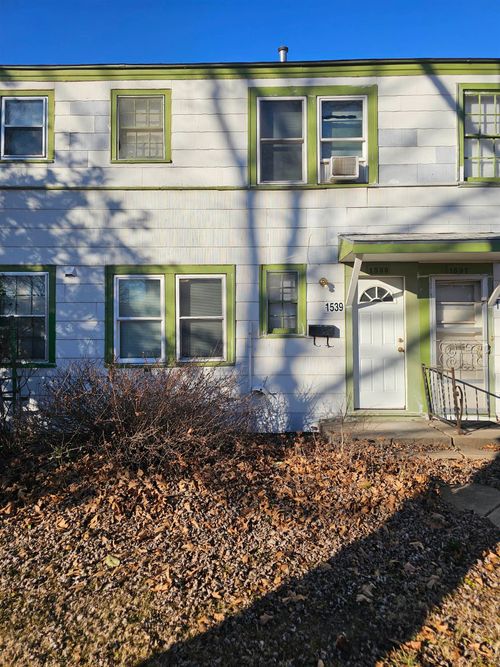 1539 S Pershing Ave, Wichita, KS, 67218-3161 | Card Image