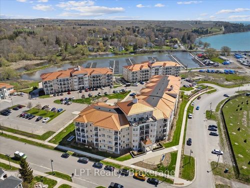 102-50 Lakebreeze Dr, Newcastle, ON, L1B0V9 | Card Image