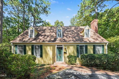 10 Village In The Woods, Southern Pines, NC, 28387-3211 | Card Image