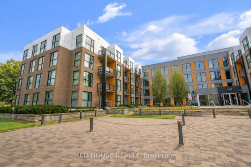 315-210 Sabina Dr, Oakville, ON, L6H0W6 | Card Image