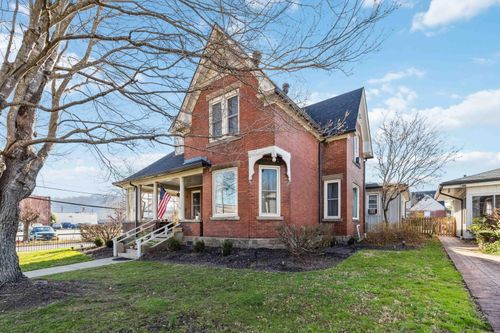 202 Black St, Barbourville, KY, 40906-1422 | Card Image