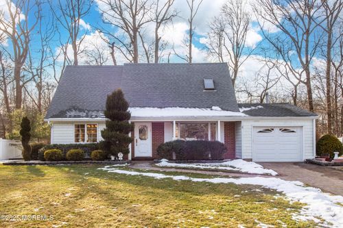 4 Maxwell Lane, Manalapan, NJ, 07726 | Card Image