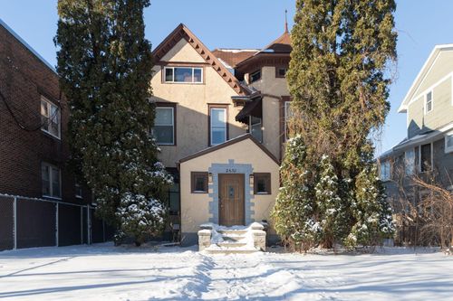 2630 Blaisdell Ave, Minneapolis, MN, 55408-1510 | Card Image