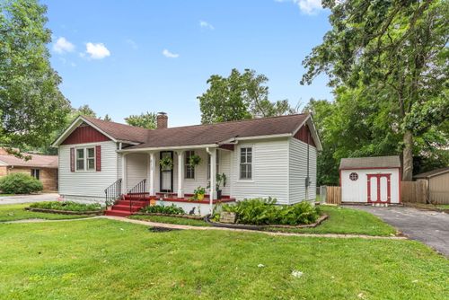 613 W Joliet St, Crown Point, IN, 46307 | Card Image