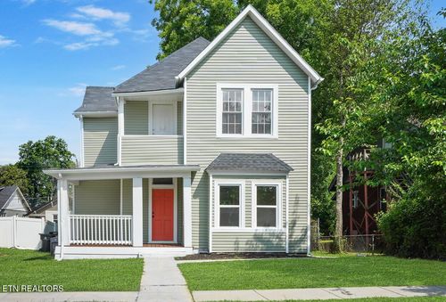 2417 Parkview Ave, Knoxville, TN, 37917-8232 | Card Image