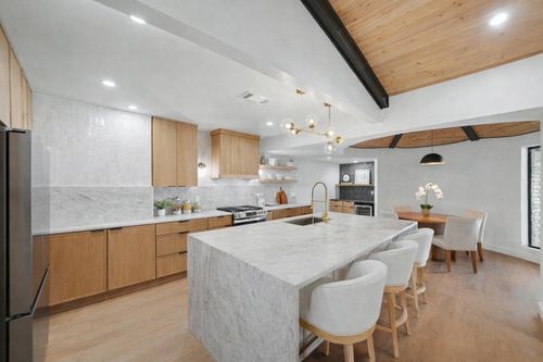 7115 Cosgrove Dr, Dallas, TX, 75231-5607 | Card Image