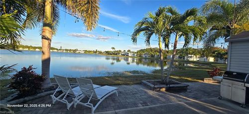 3007 Crystal Lake Dr, NAPLES, FL, 34120 | Card Image