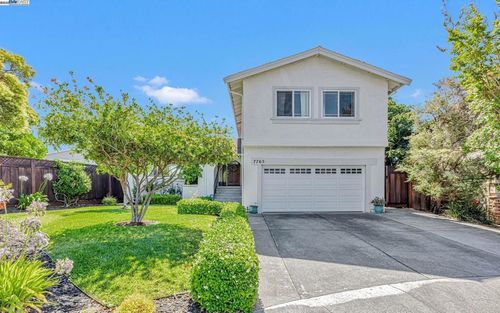 7765 Dublin Green Ct, Dublin, CA, 94568-1315 | Card Image